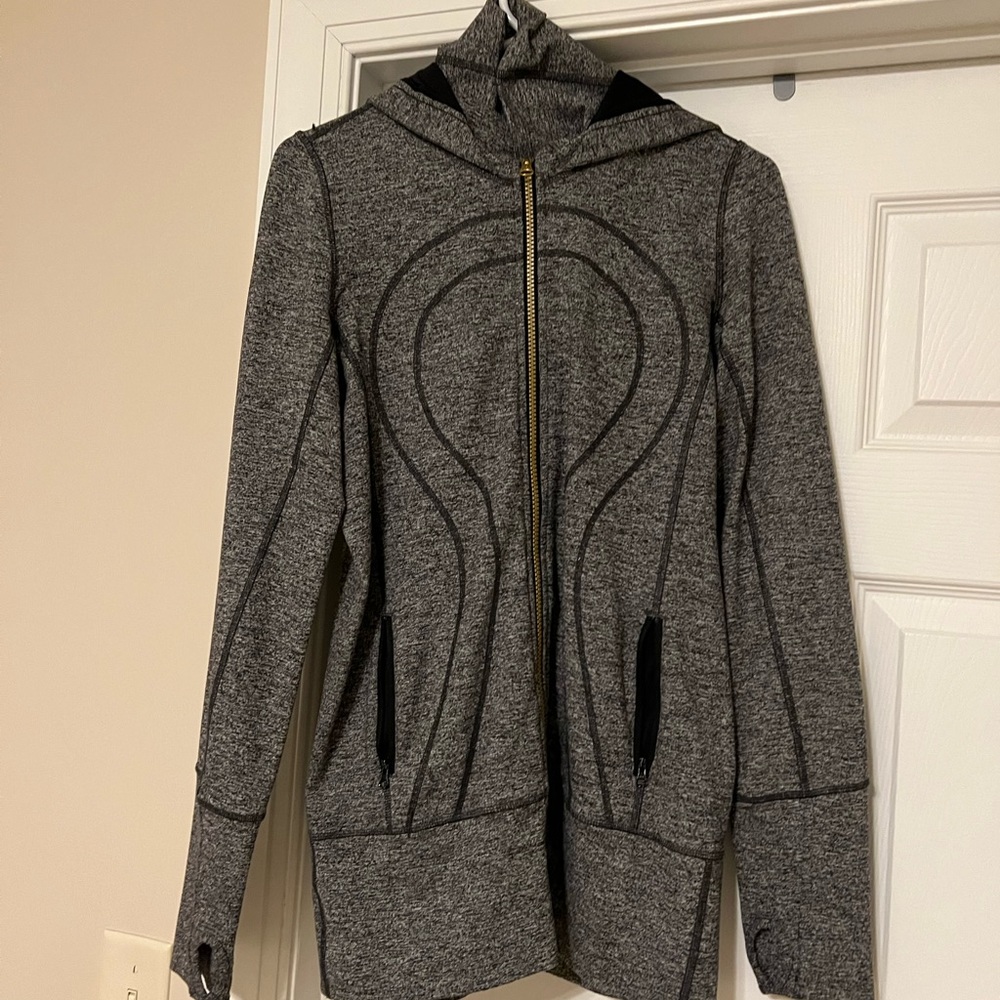 Lulu lemon zip up